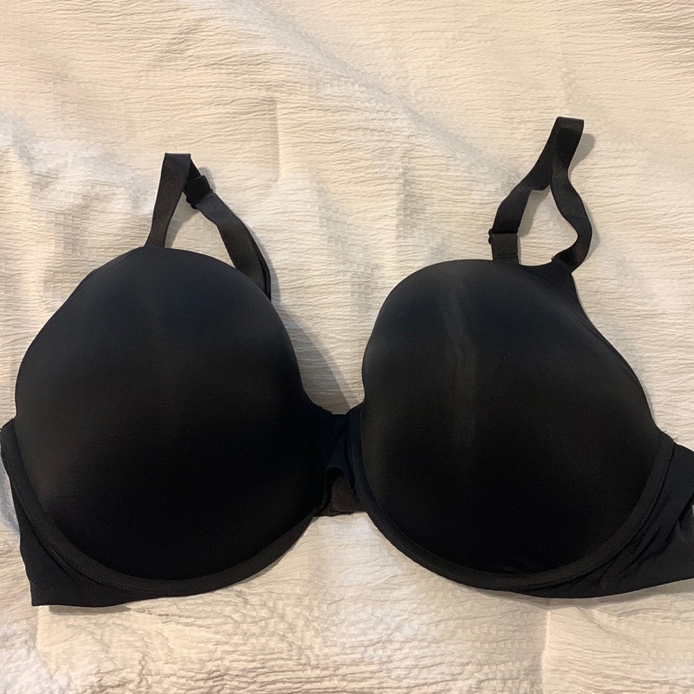 VS black perfect shape bra 40DD
